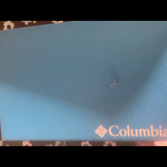 Columbia hiking shoes - Picture 3 of 4